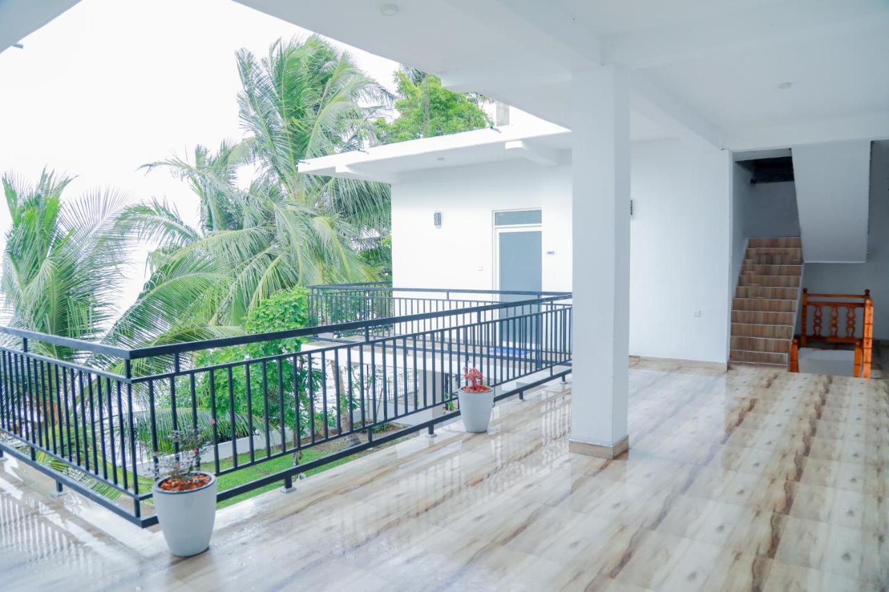 Araliya Lagoon Park Resort Negombo Exterior foto